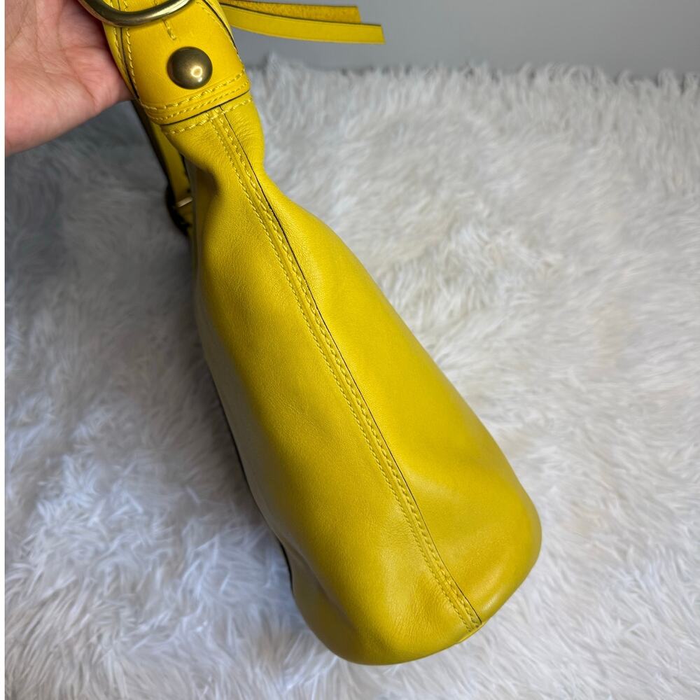y2k COACH 2007 Bleecker 11422 Yellow Duffle Bucket Shoulder Bag Crossbodyble - Picture 5 of 12